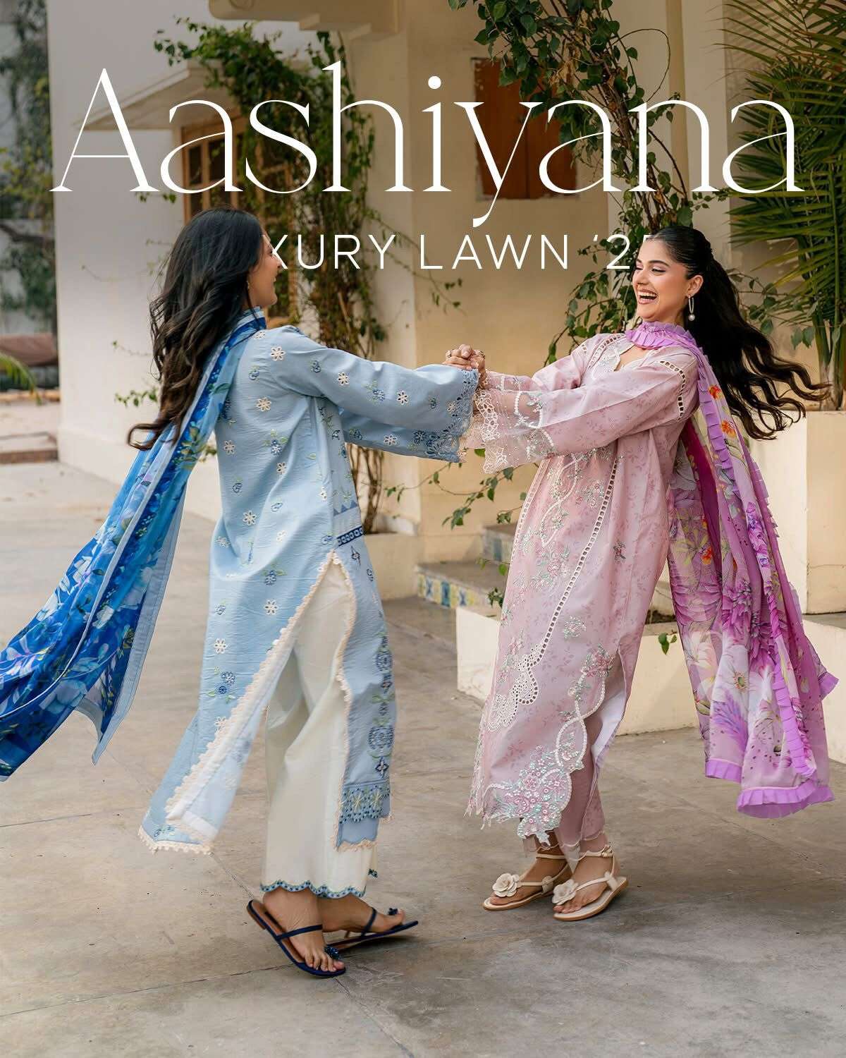 Aashiyana Luxury Lawn Collection 2025 Open And MOdel Pic By Roheenaz